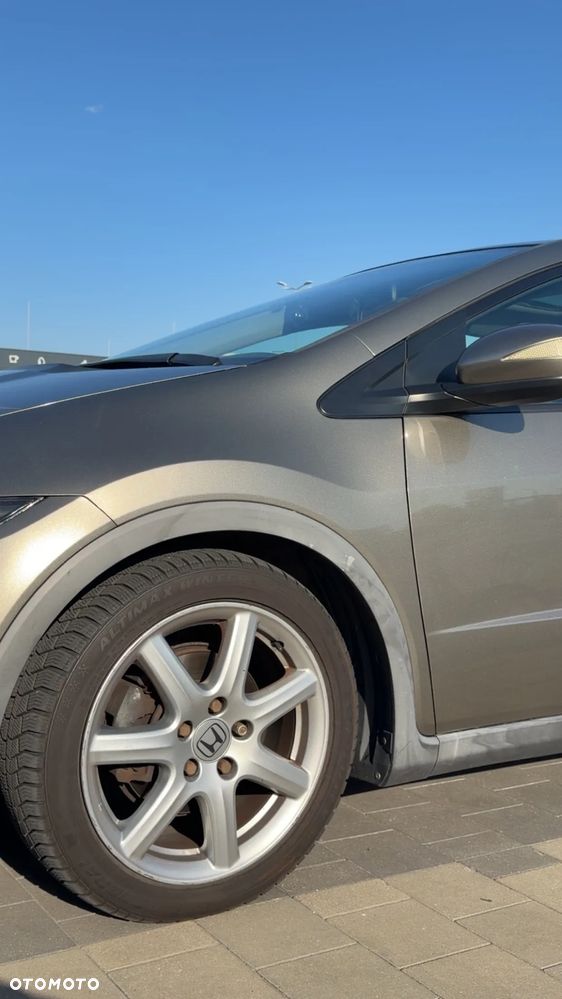 Honda Civic 1.8 Comfort - 3