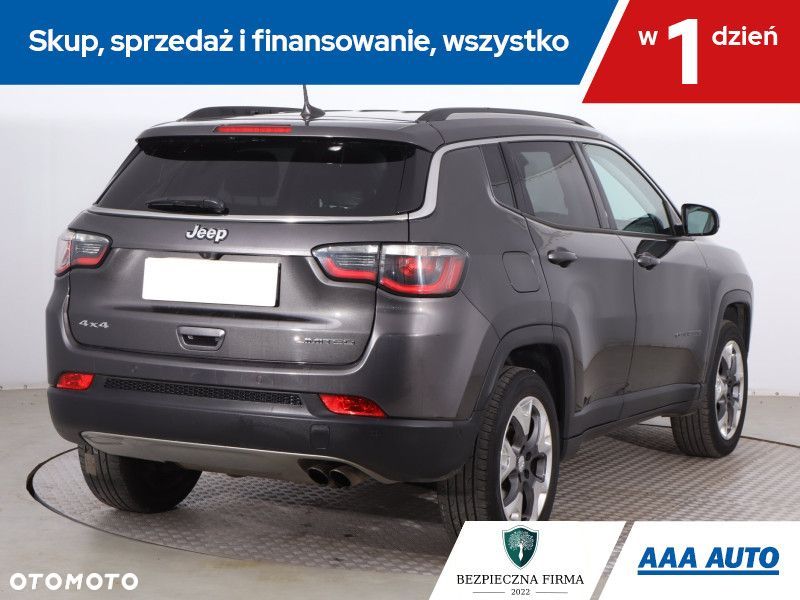 Jeep Compass - 7