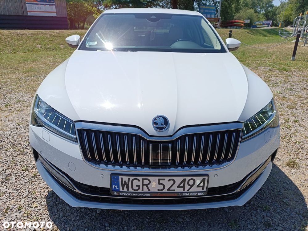 Skoda Superb 2.0 TDI SCR 4x4 L&K DSG - 2