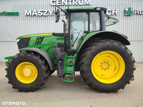 John Deere 6195M