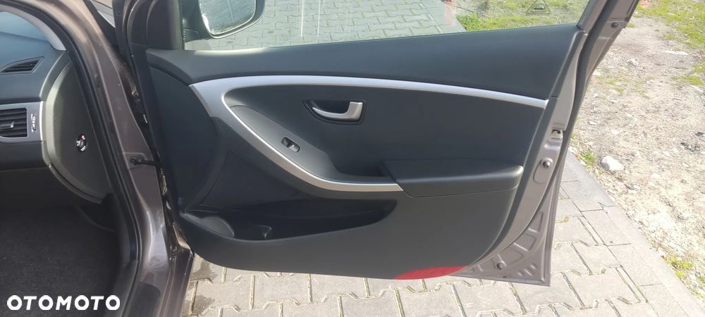 Hyundai i30 - 26