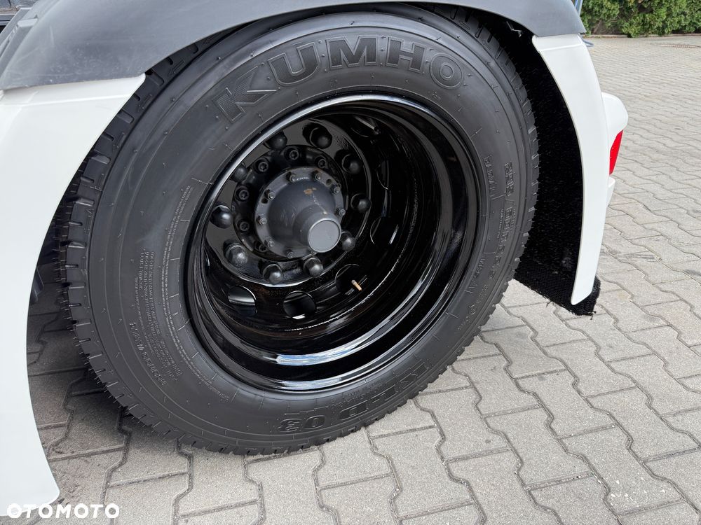 Scania - 27