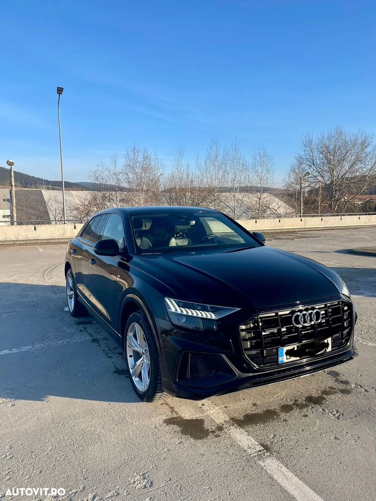 Audi Q8 - 6