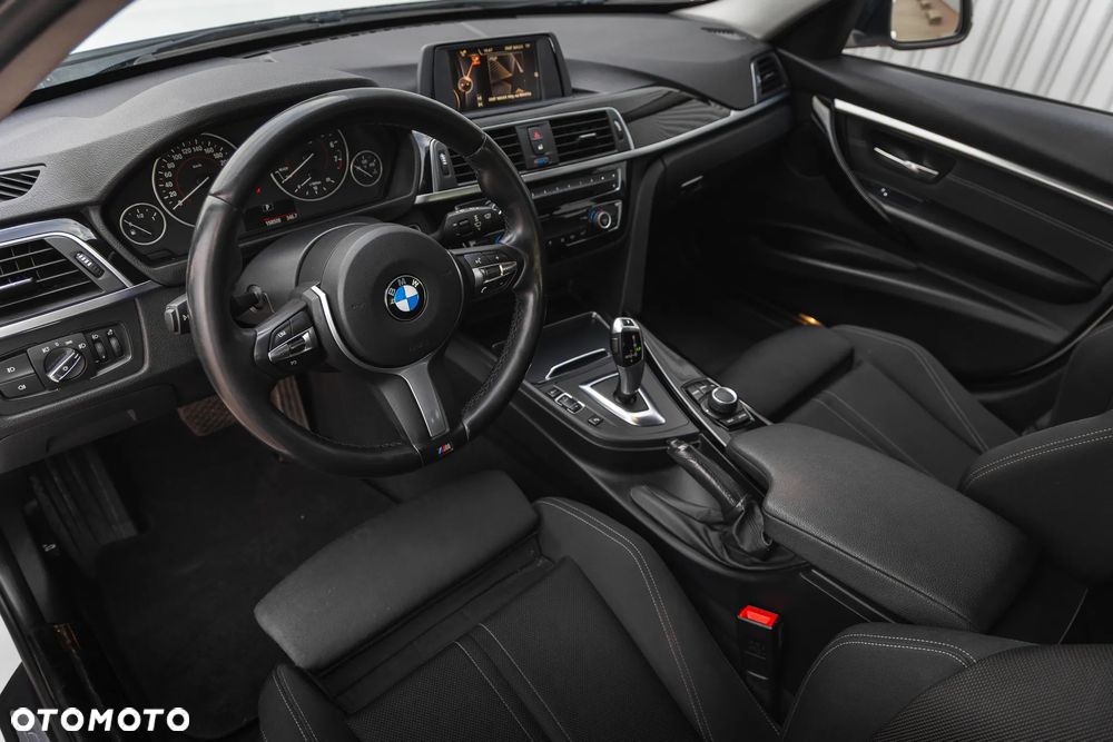 BMW Seria 3 318i GPF Luxury Line - 9