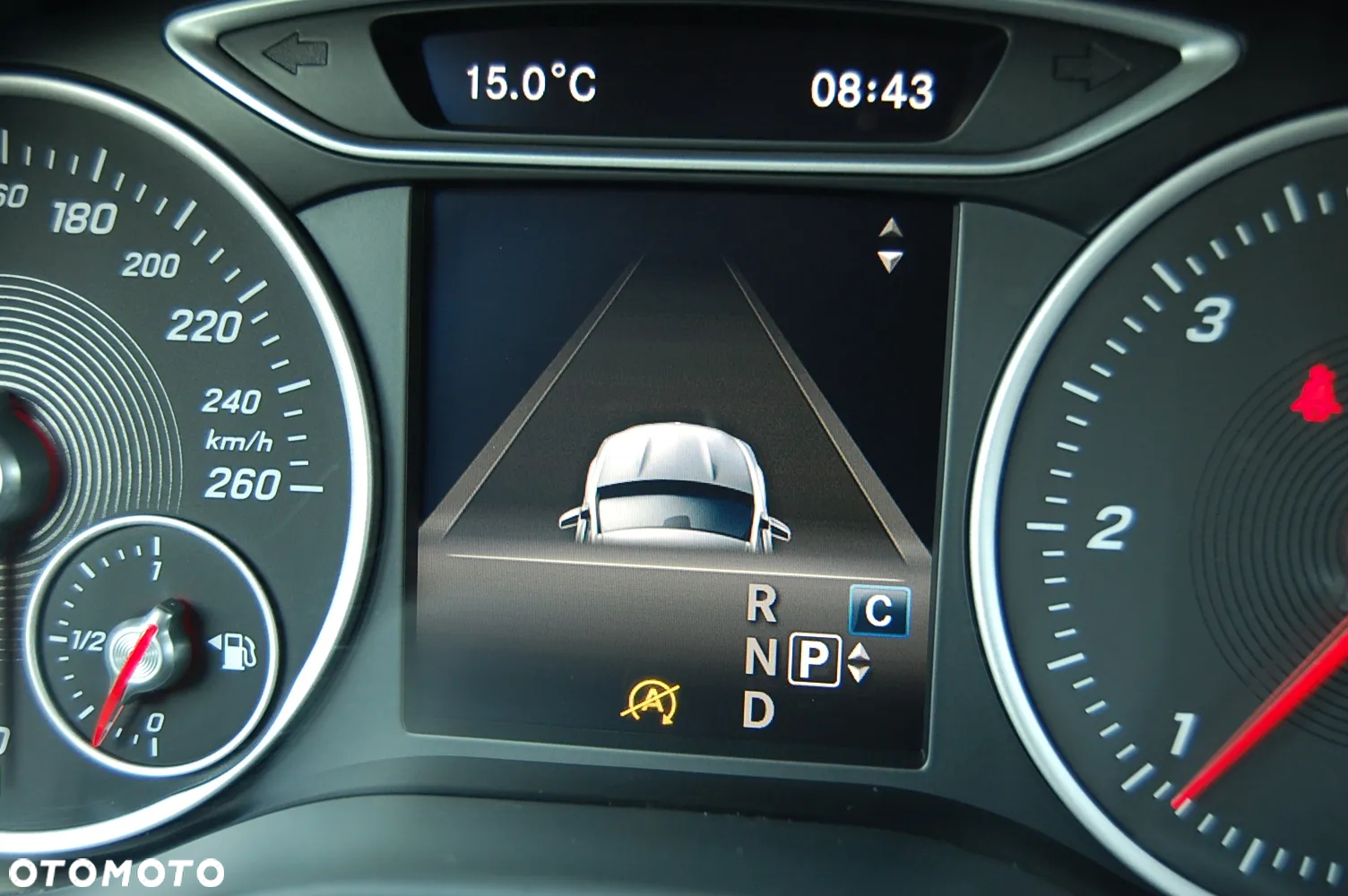 Mercedes-Benz GLA 180 (CDI) d 7G-DCT - 19