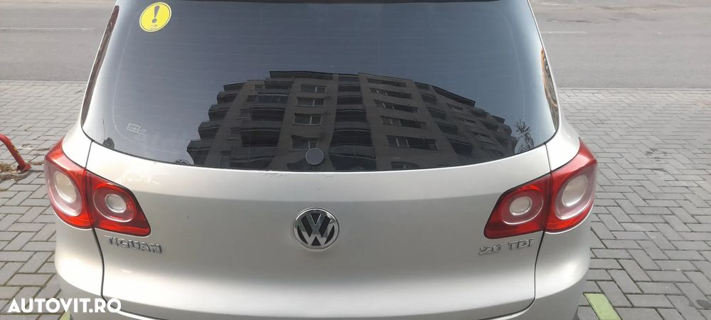 Volkswagen Tiguan 2.0 TDI DPF 4Motion Track & Field - 2