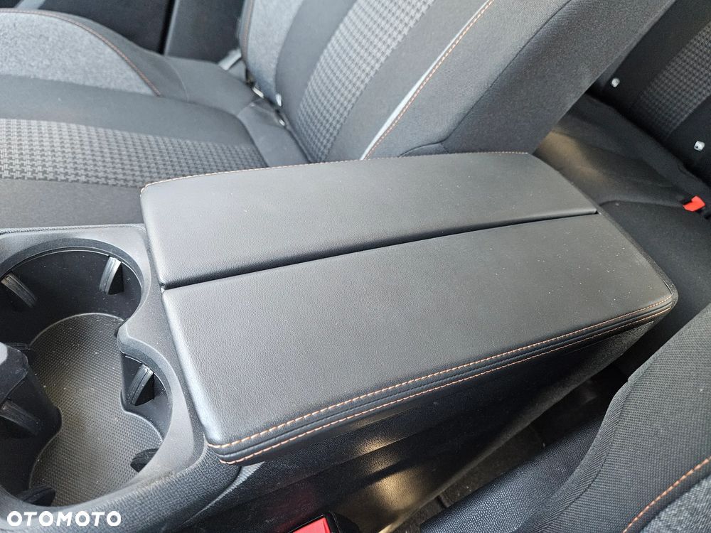 Peugeot 3008 1.5 BlueHDi Allure S&S EAT8 - 25