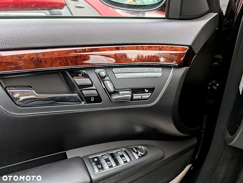 Mercedes-Benz Klasa S 500 7G-TRONIC - 25