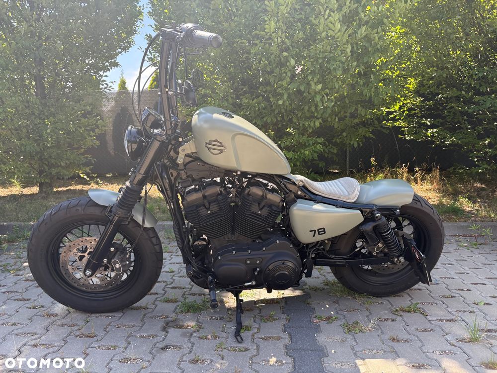 Harley-Davidson Sportster Forty-Eight - 4
