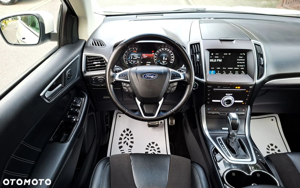 Ford Edge 2.0 TDCi Bi-Turbo 4x4 ST-LINE - 35