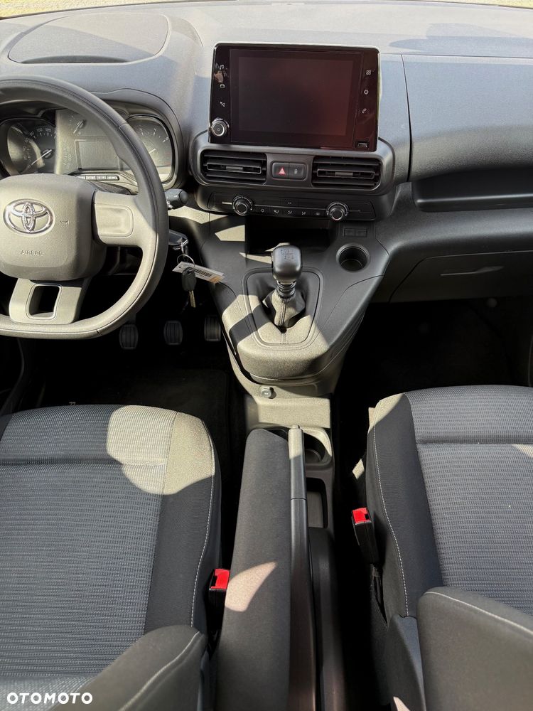 Toyota Proace City Verso 1.5 D-4D Business - 12