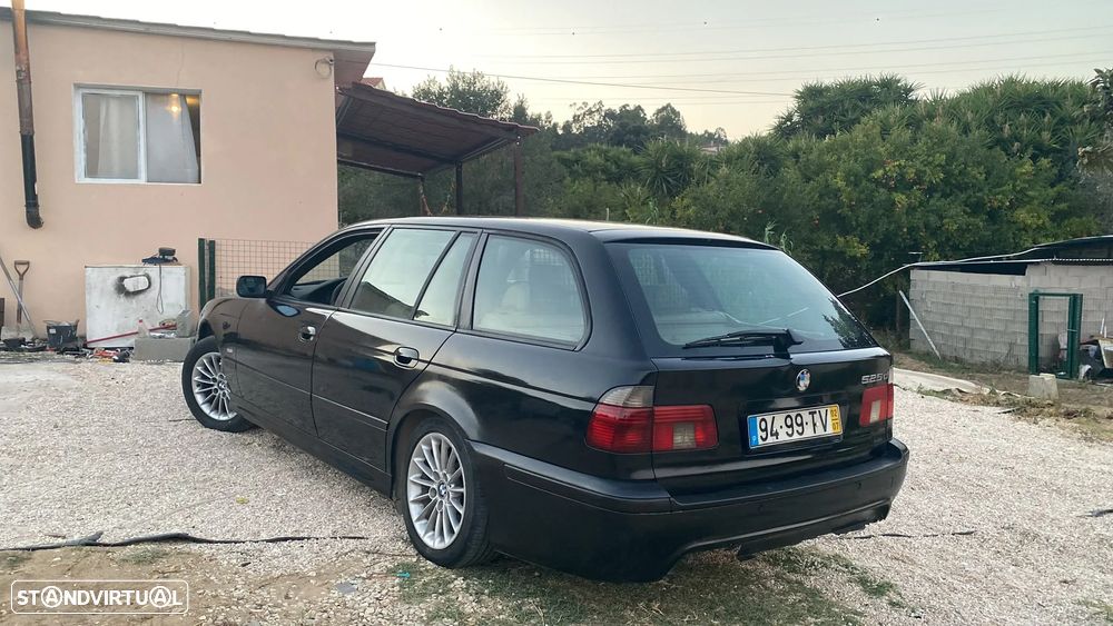 BMW 525 d Touring - 4