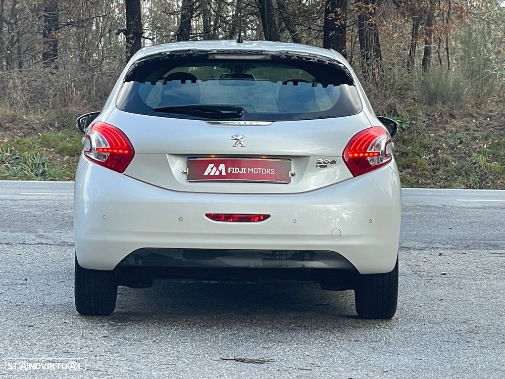 Peugeot 208 1.6 e-HDi Allure - 3