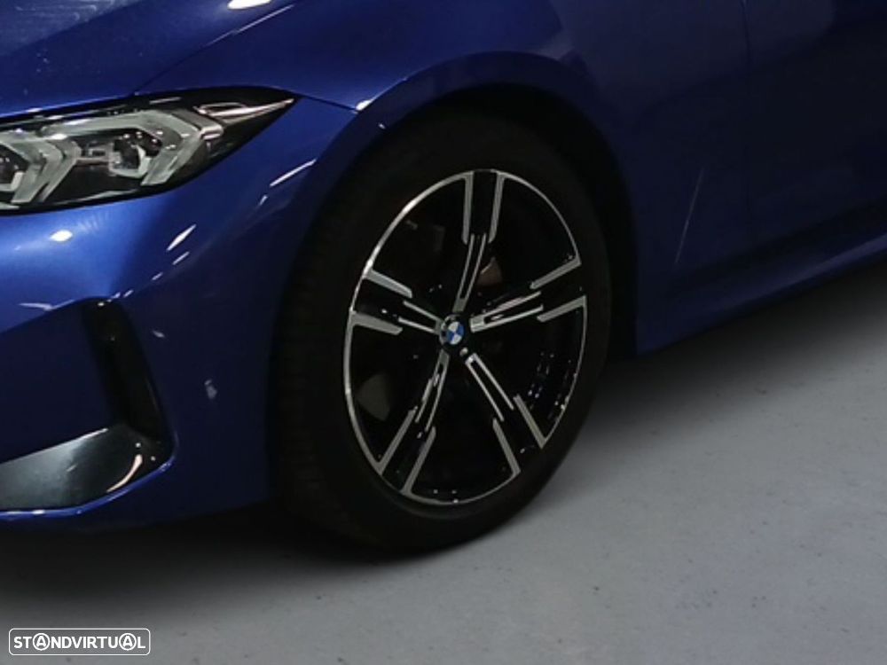 BMW 320 d Touring Pack Desportivo M Auto - 27