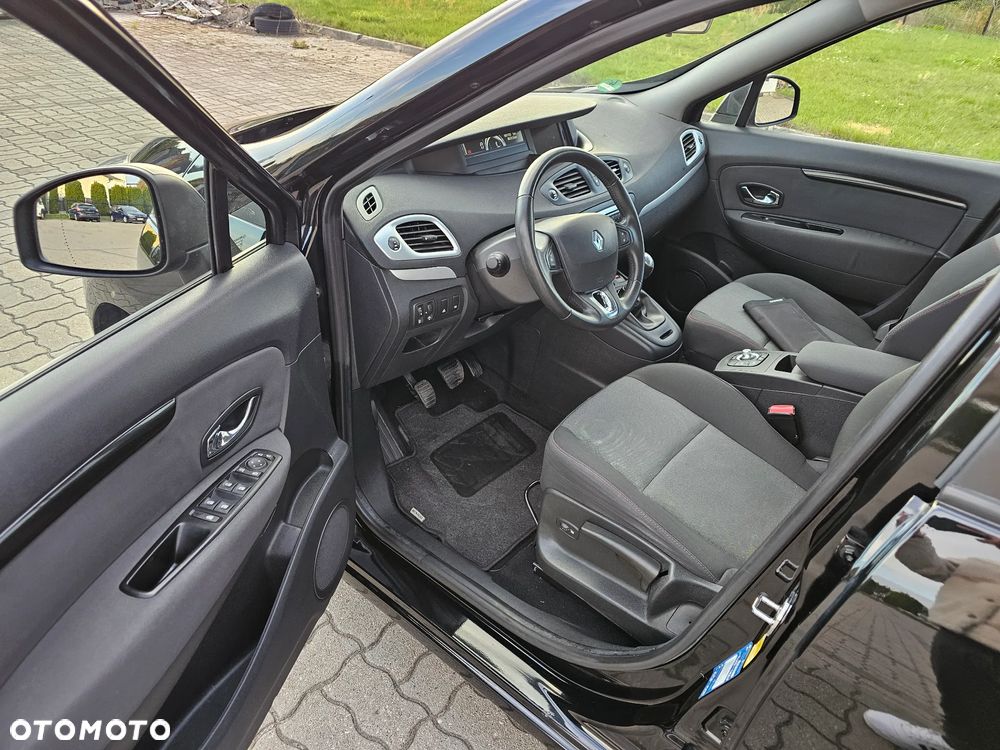 Renault Scenic - 9