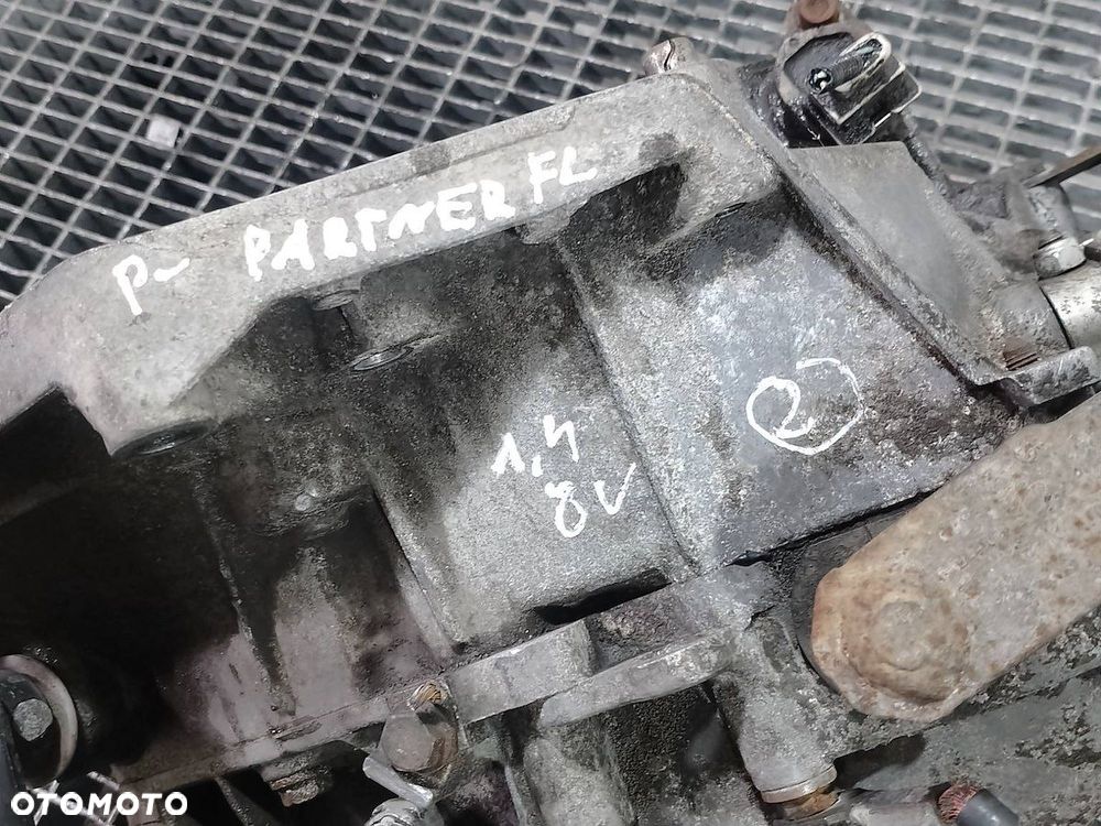 SKRZYNIA BIEGÓW MANUALNA PEUGEOT PARTNER LIFT 20CP3 1.4 8V - 6