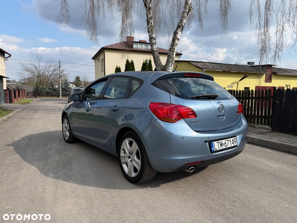Opel Astra 1.4 Turbo Innovation - 5