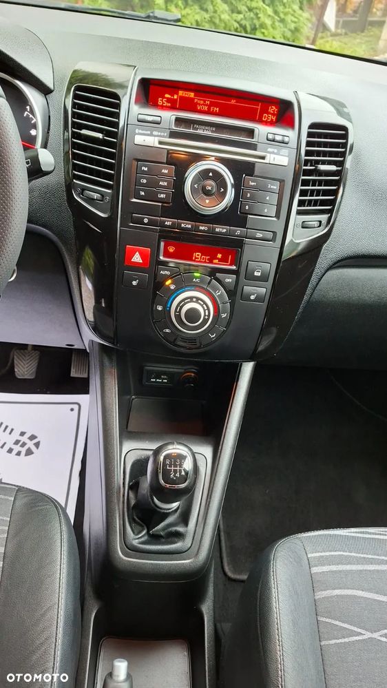 Kia Venga 1.6 CVVT Fifa World Cup Edition - 22