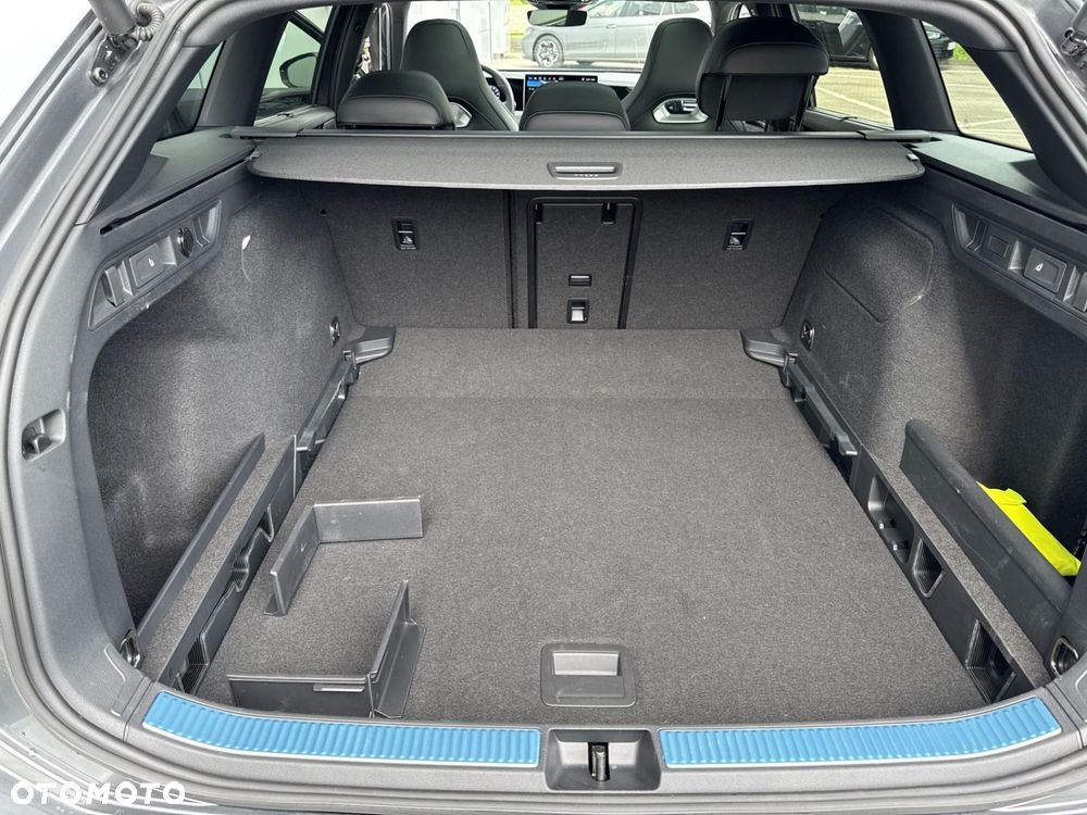 Volkswagen Passat - 20