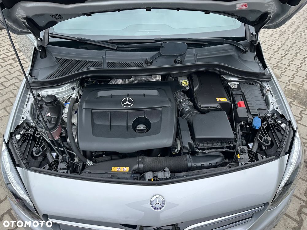 Mercedes-Benz Klasa B 180 d 7G-DCT SCORE - 10
