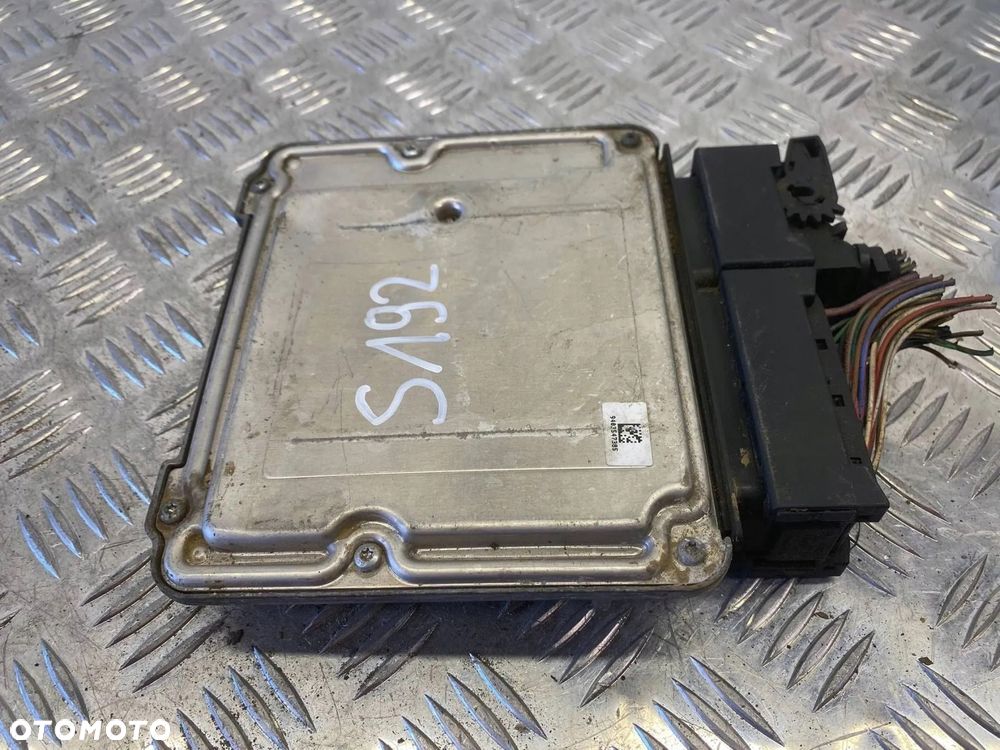 KOMPUTER STEROWNIK MODUŁ SILNIKA OPEL ASTRA H 1.7 CDTI 55577619 - 6