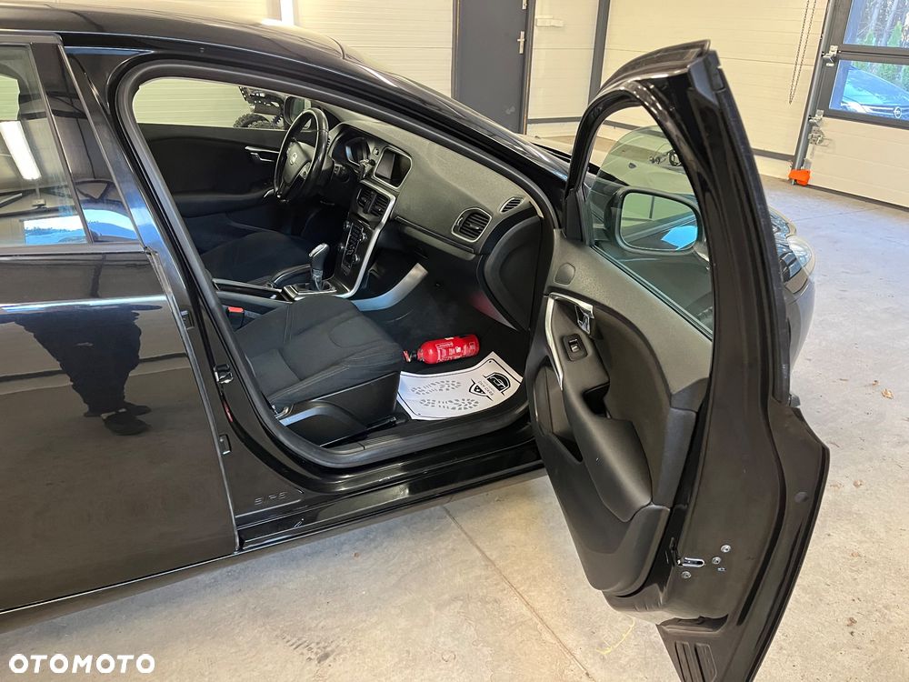 Volvo V40 D2 - 20