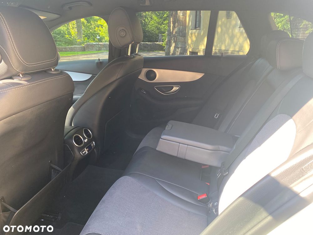 Mercedes-Benz Klasa C 220 d 9G-TRONIC Avantgarde - 20