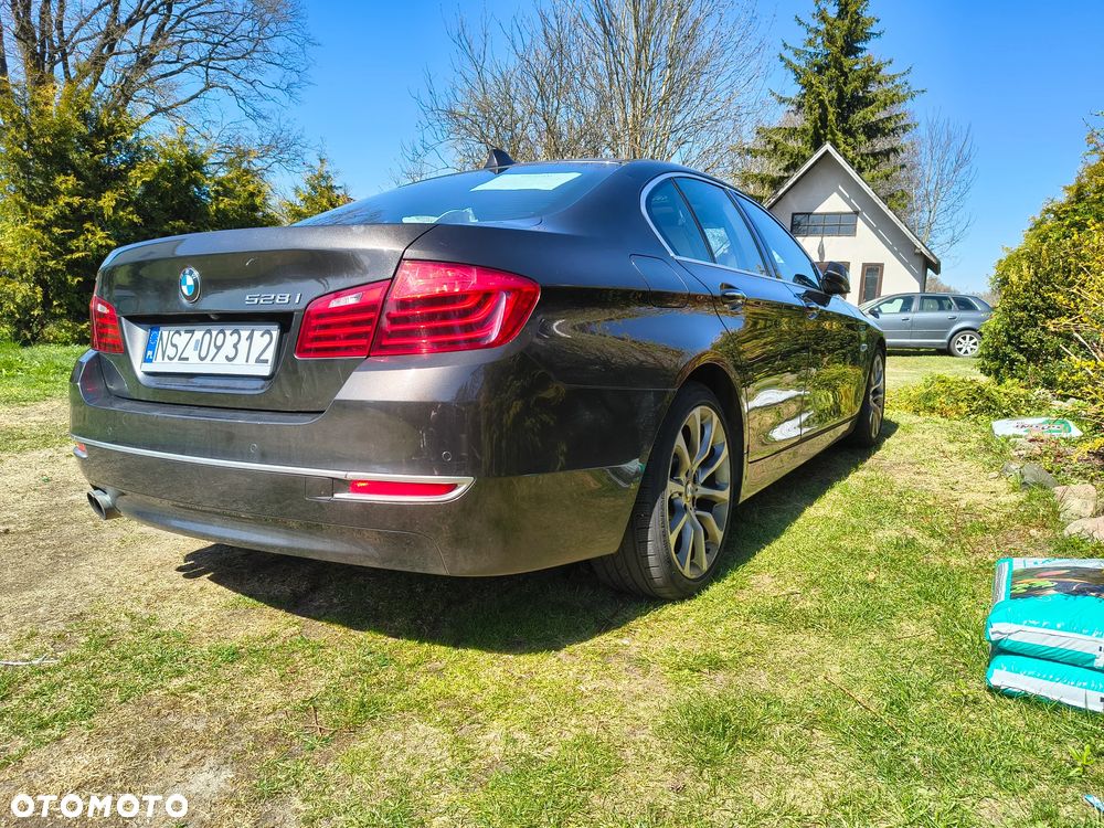 BMW Seria 5 528i Modern Line - 5