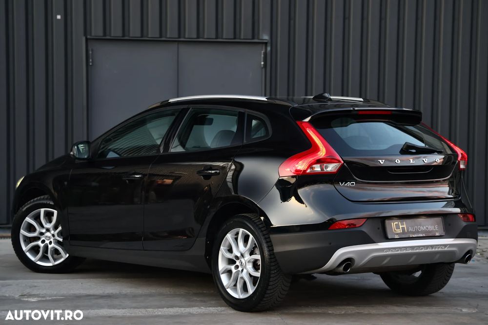 Volvo V40 D3 Geartronic Momentum - 3