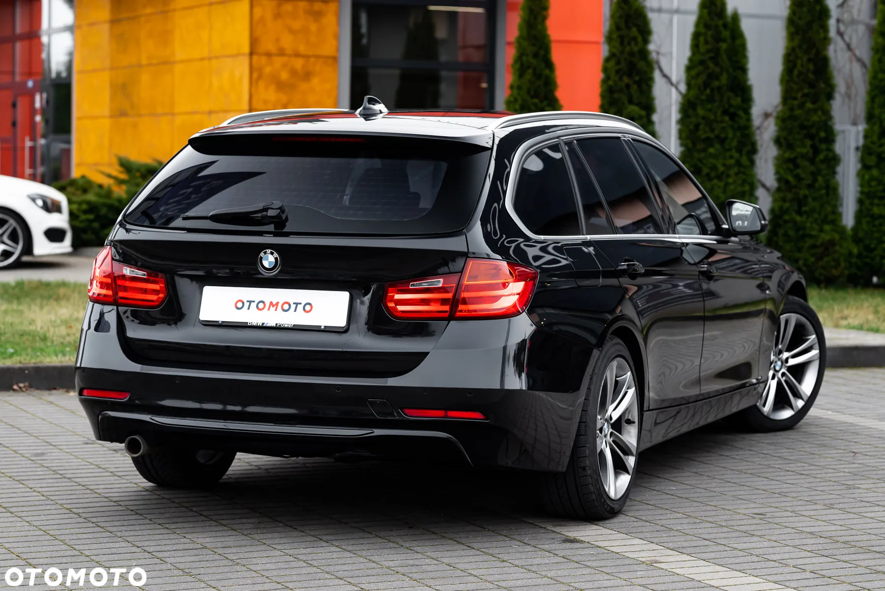 BMW Seria 3 320d Efficient Dynamics - 12