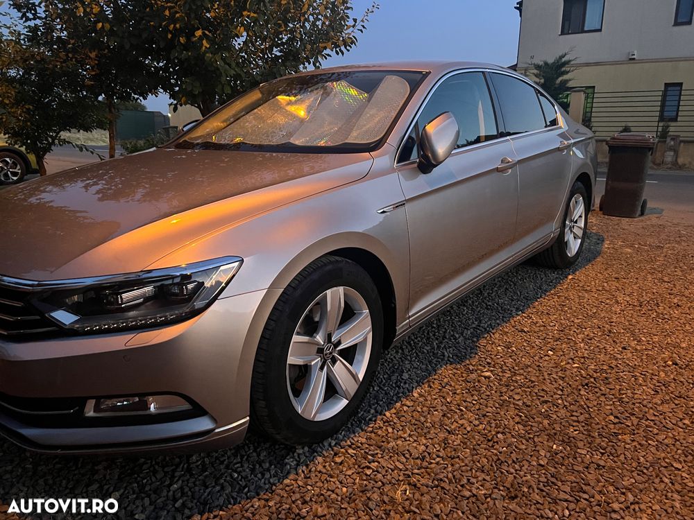 Volkswagen Passat 2.0 TDI SCR 4Mot DSG Highline - 8