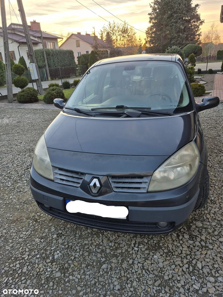 Renault Scenic - 2