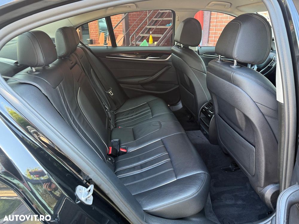 BMW Seria 5 520d AT - 25