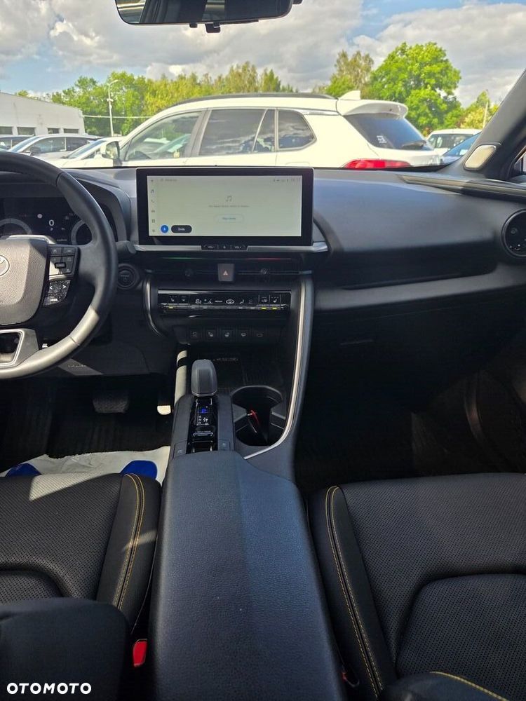 Toyota C-HR - 15