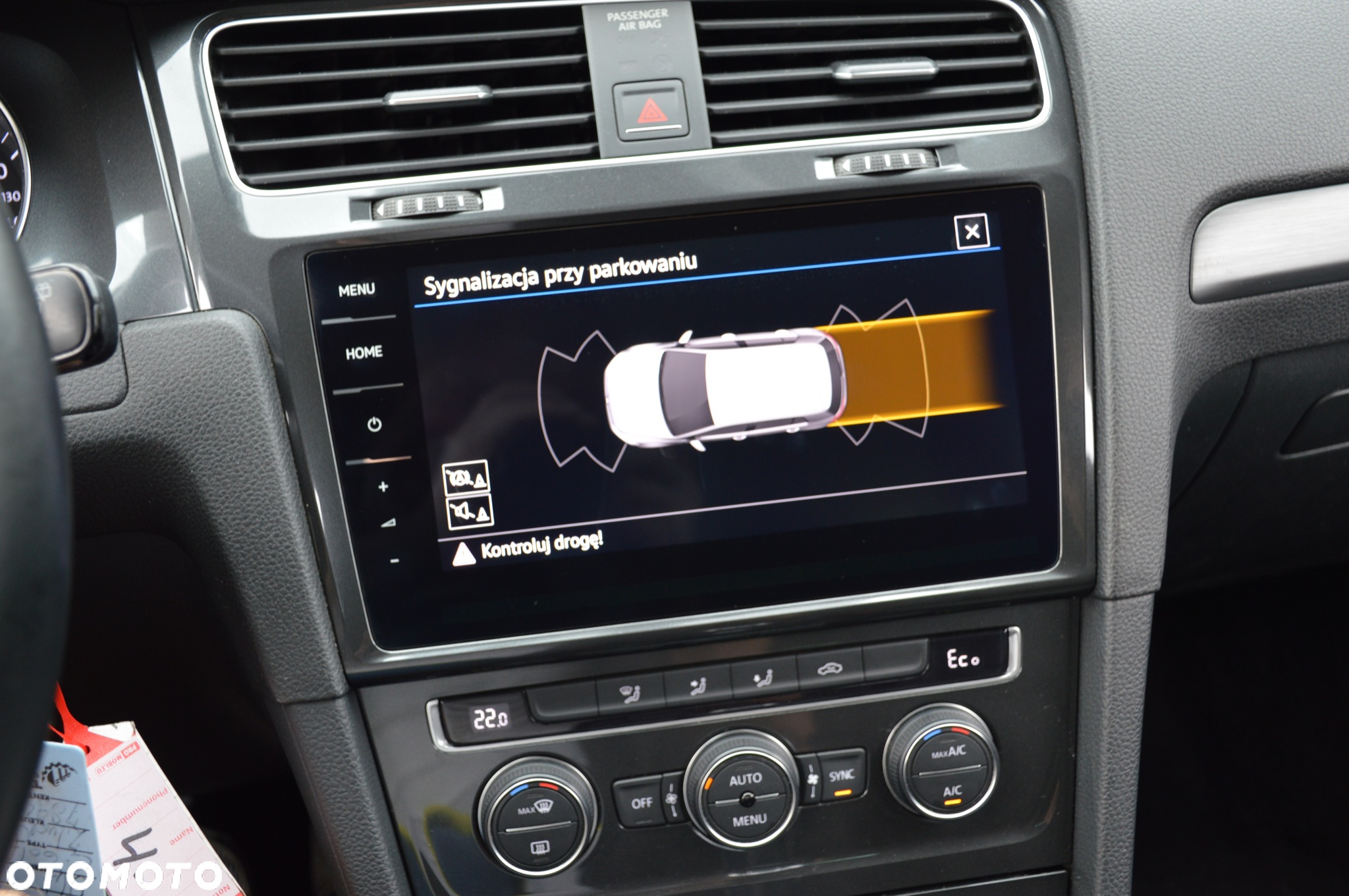 Volkswagen Golf e-Golf - 34