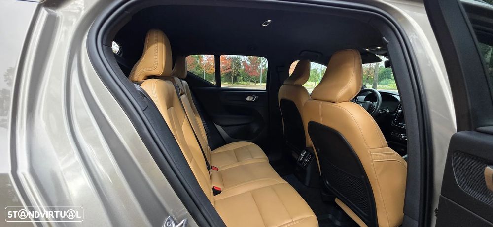 Volvo XC 40 1.5 T5 PHEV Inscription - 28