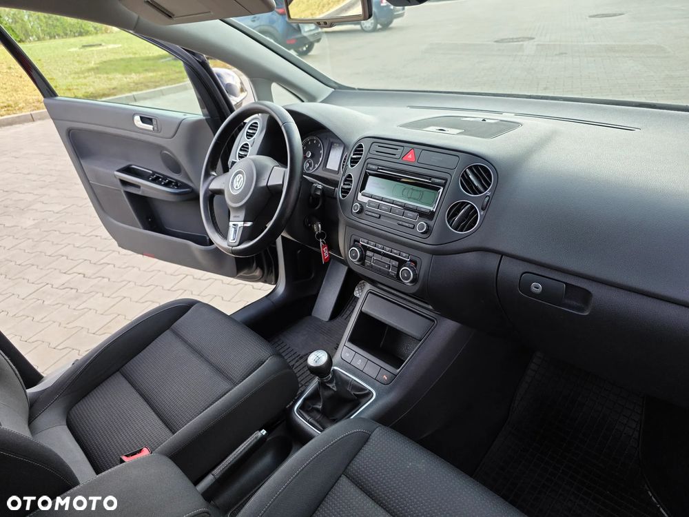 Volkswagen Golf Plus - 21