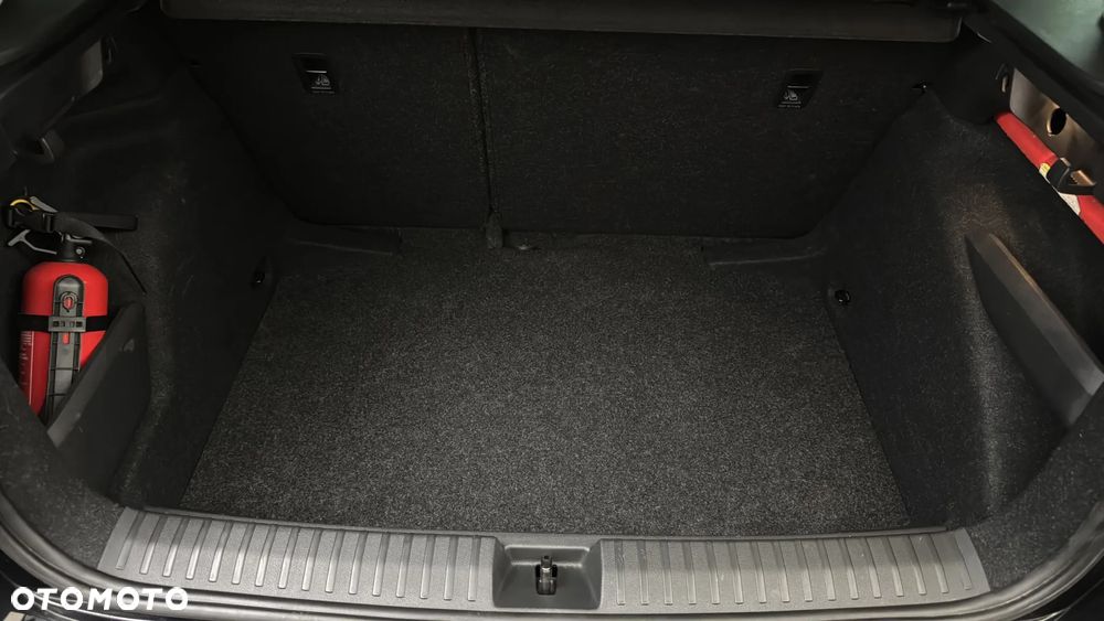 Skoda Kamiq 1.0 TSI Ambition DSG - 23