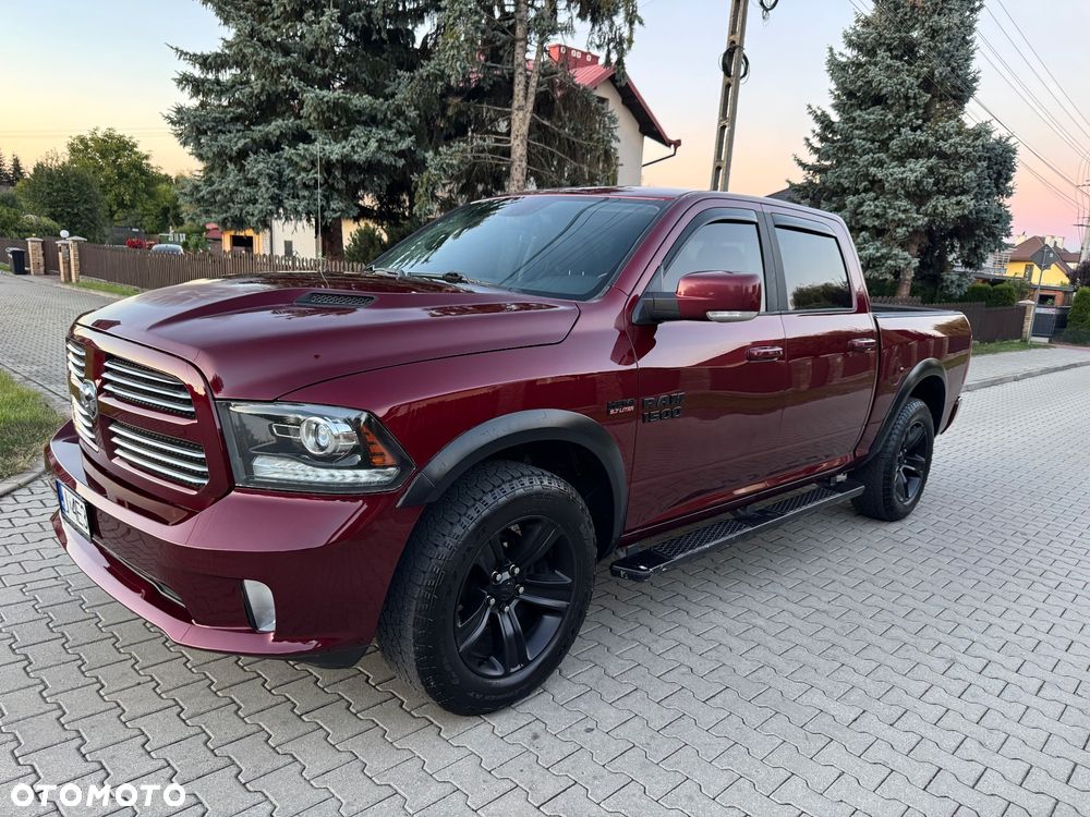 Dodge RAM 5.7 4x4 - 1