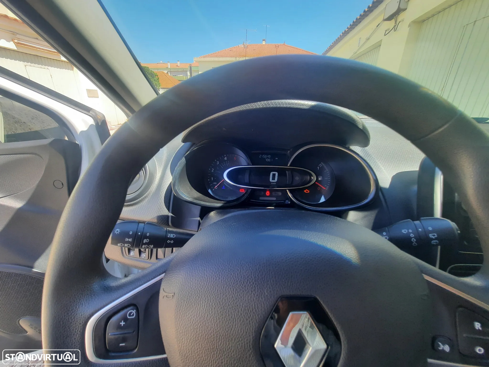 Renault Clio 1.5 dCi Zen C/PM+Pneu+P.R&Go - 8