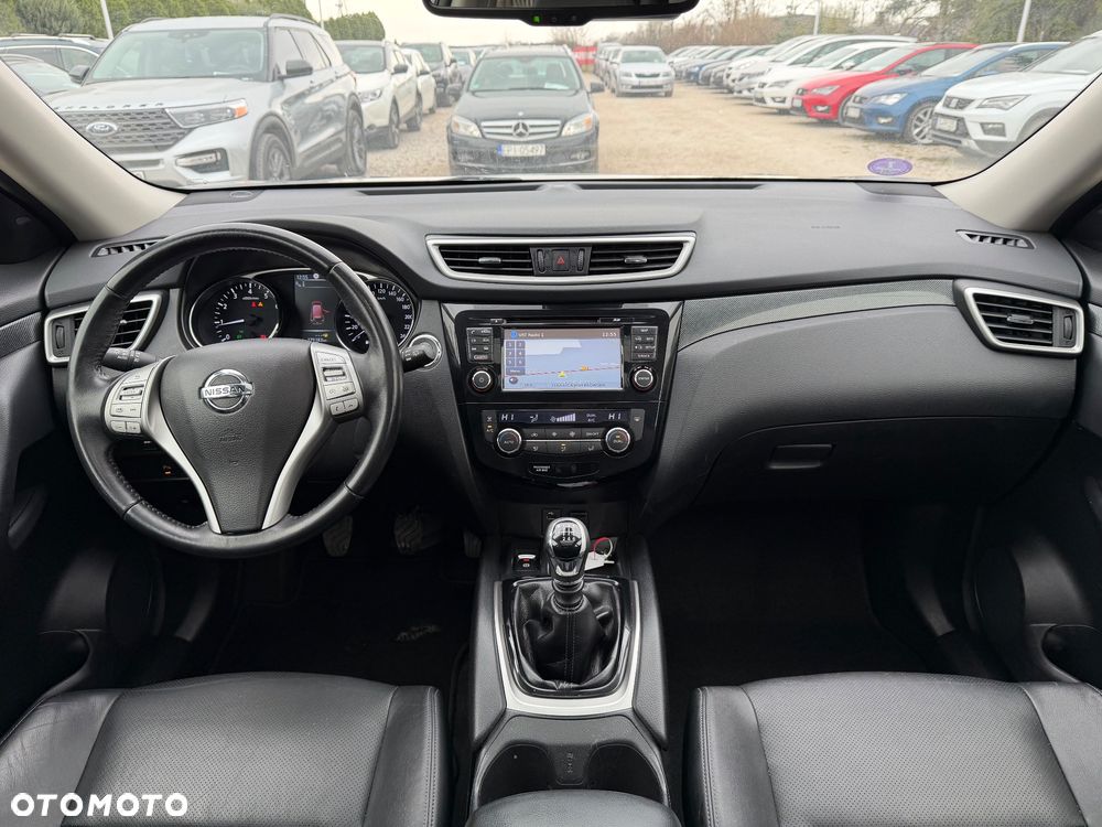 Nissan X-Trail 1.6 DIG-T Tekna - 24