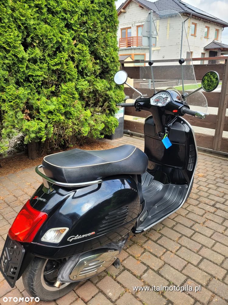 Piaggio Vespa - 27