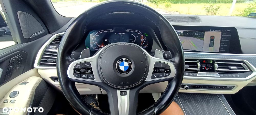 BMW X7 M50i sport - 8
