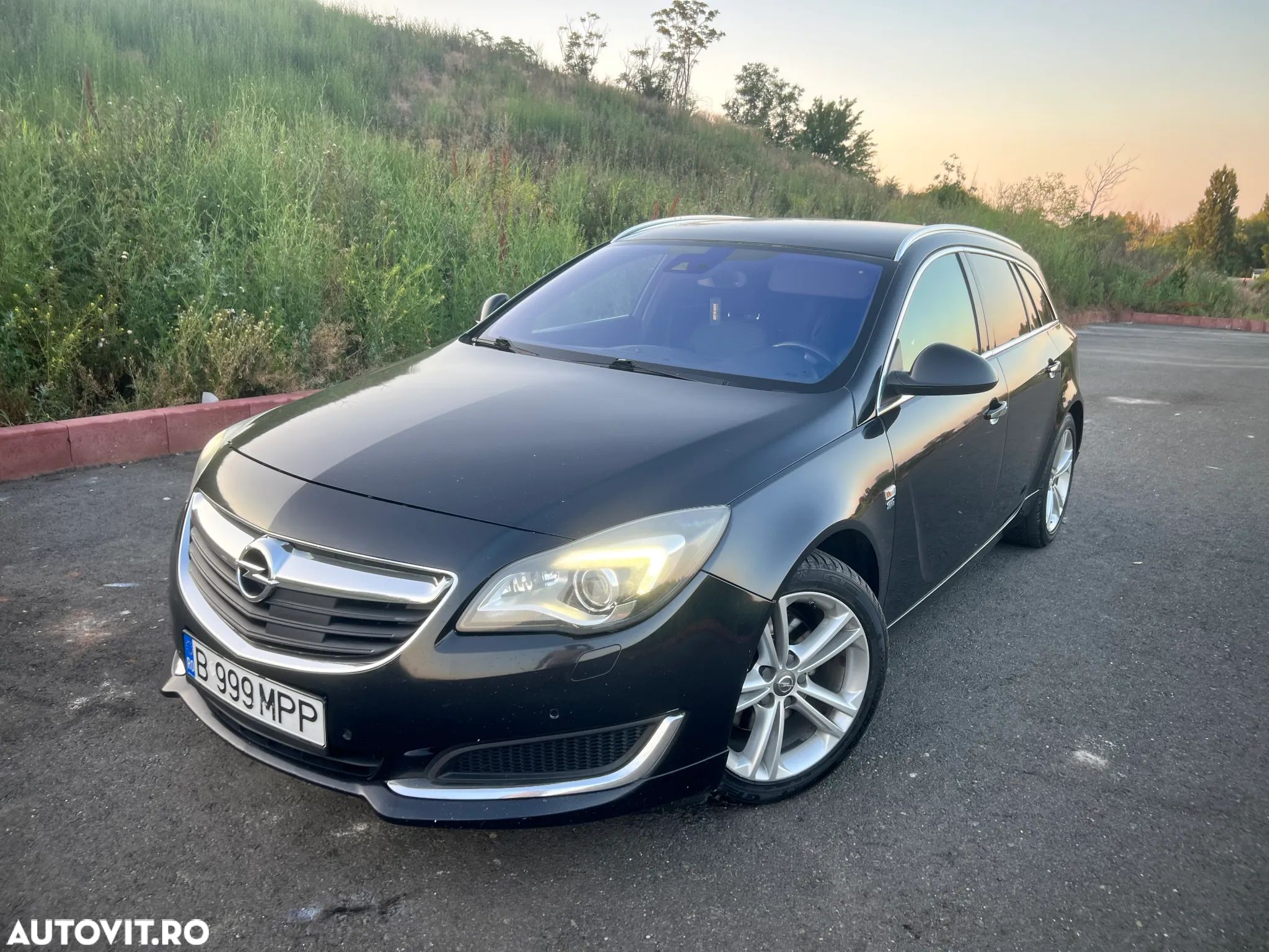 Opel Insignia 2.0 CDTI Automatik Sport - 1