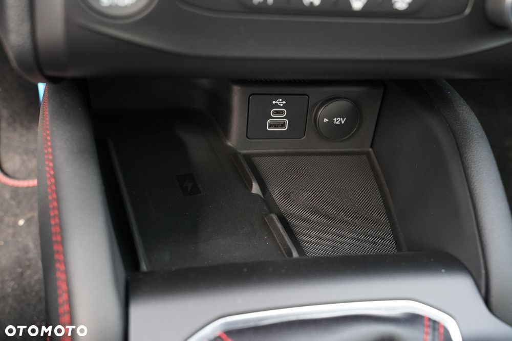 Ford Focus 1.0 EcoBoost mHEV ST-Line X - 21
