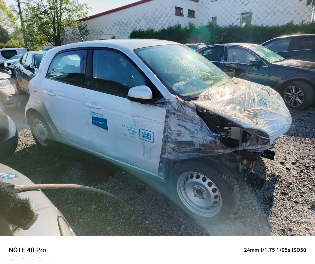 Smart Forfour electric drive passion - 12