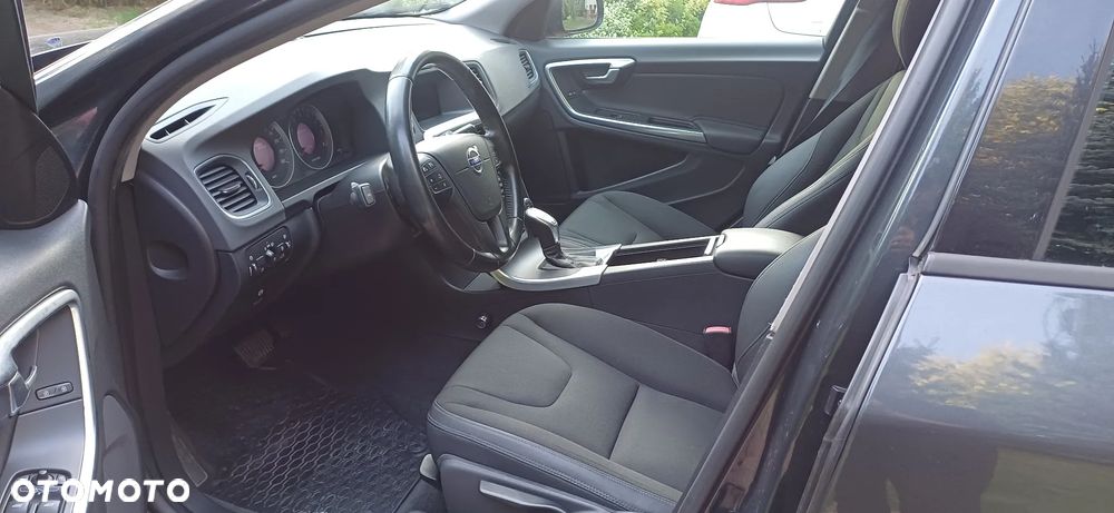 Volvo V60 2012