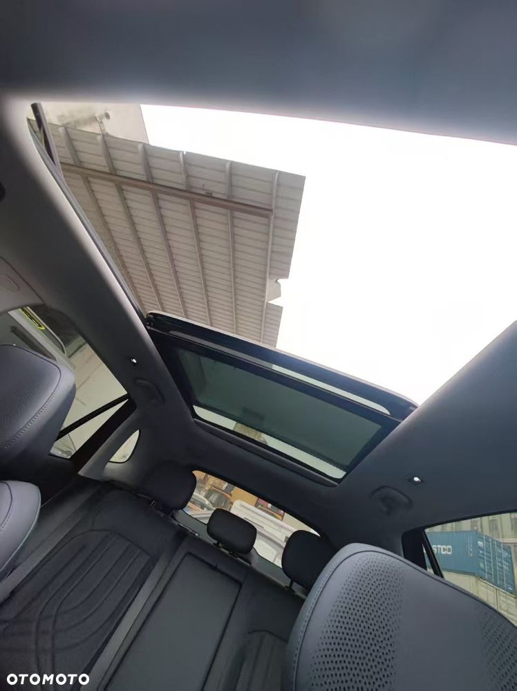 Geely Starray - 5