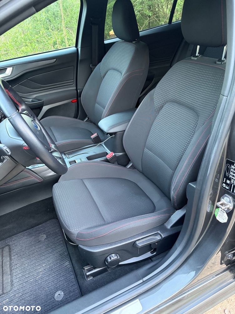 Ford Focus 1.5 EcoBoost STart-Stopp-System ST-LINE - 14