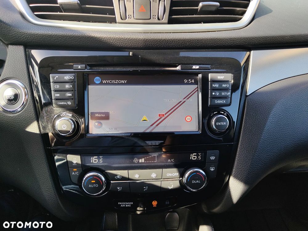 Nissan Qashqai 1.6 DIG-T Tekna - 21